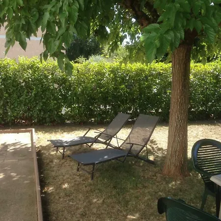 Semesterbostad Maison Albi